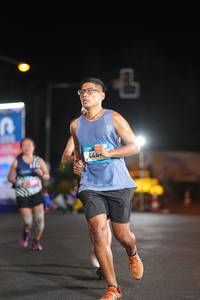 BIB: 4447, 15324
                            <button type="button" onclick="openModal(23163487)" class="btn btn-primary btn-sm float-right btn-popup" data-toggle="modal" data-target=".modal-high-quality">
                        <i class="fas fa-shopping-cart"></i> Add to Cart
                    </button>
                                            <button type="button" onclick="isThisMe(23163487, true)" class="btn btn-success btn-sm float-right btn-popup btn-isme hidden" data-toggle="tooltip" data-placement="bottom" title="นี่คือรูปของคุณใช่ไหม คลิกที่นี่เพื่อเอาเข้าอัลบั้ม">
                        <i class="fas fa-plus"></i> Add to album
                    </button>
                    <button type="button" onclick="isThisMe(23163487, false)" class="btn btn-warning btn-sm float-right btn-popup btn-isnotme hidden">
                        <i class="fas fa-ban"></i> Remove from album
                    </button>